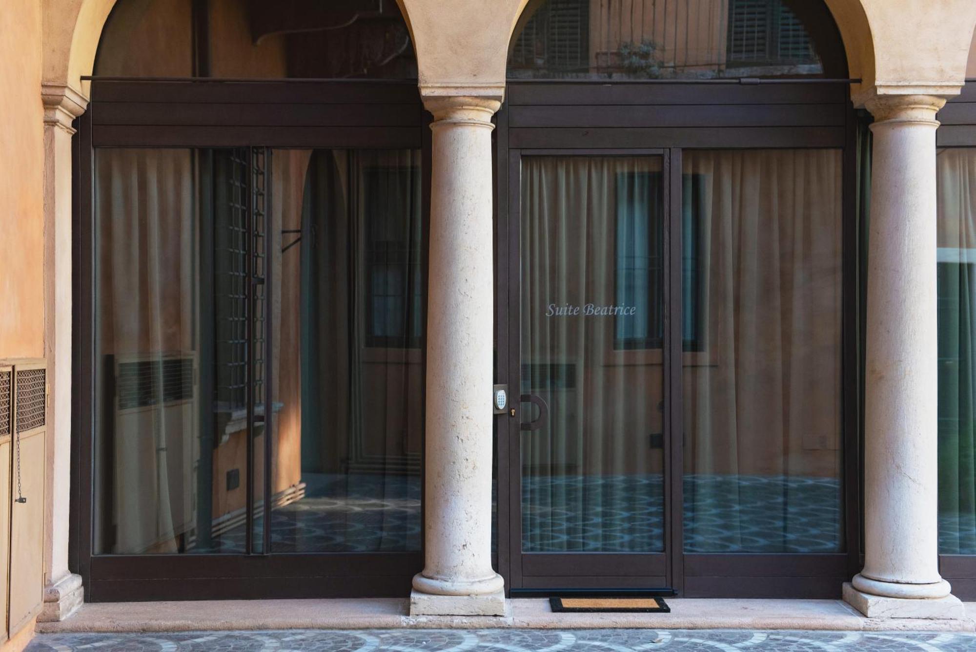 Italianflat - Empireo Rooms - 200Mt To Arena Verona Rom bilde